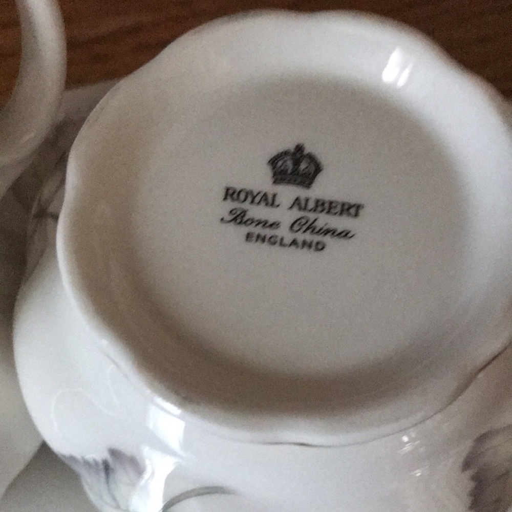 None China creamer and sugar bowl with tray - Picture 2 of 4